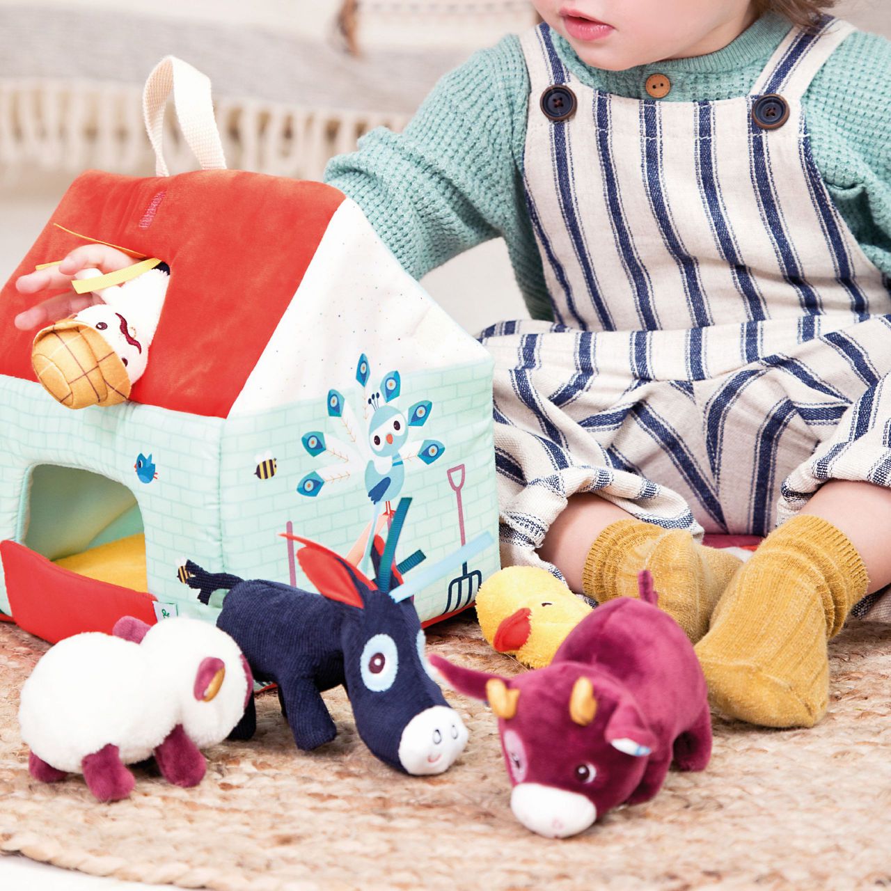 Set Mi primera granja, peluche interactivo, imaginación sin pantallas. Mimú bebés Jerez