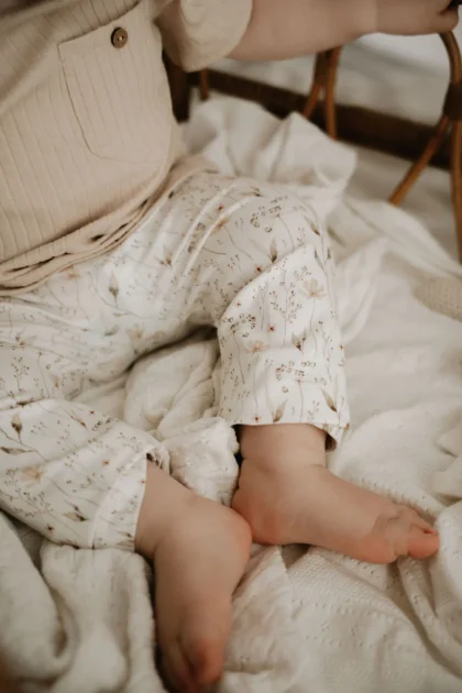 Leggings ramilletes, mallas bebé algodón, artesanía. Mimú bebés Jerez