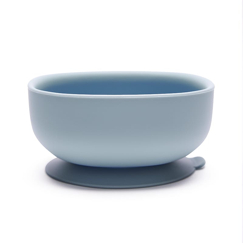Cuenco Bruno celeste silicona con ventosa, ideal para papillas y BLW. Fomenta comer solito y autonomía. Little Hina Mimú bebés Jerez