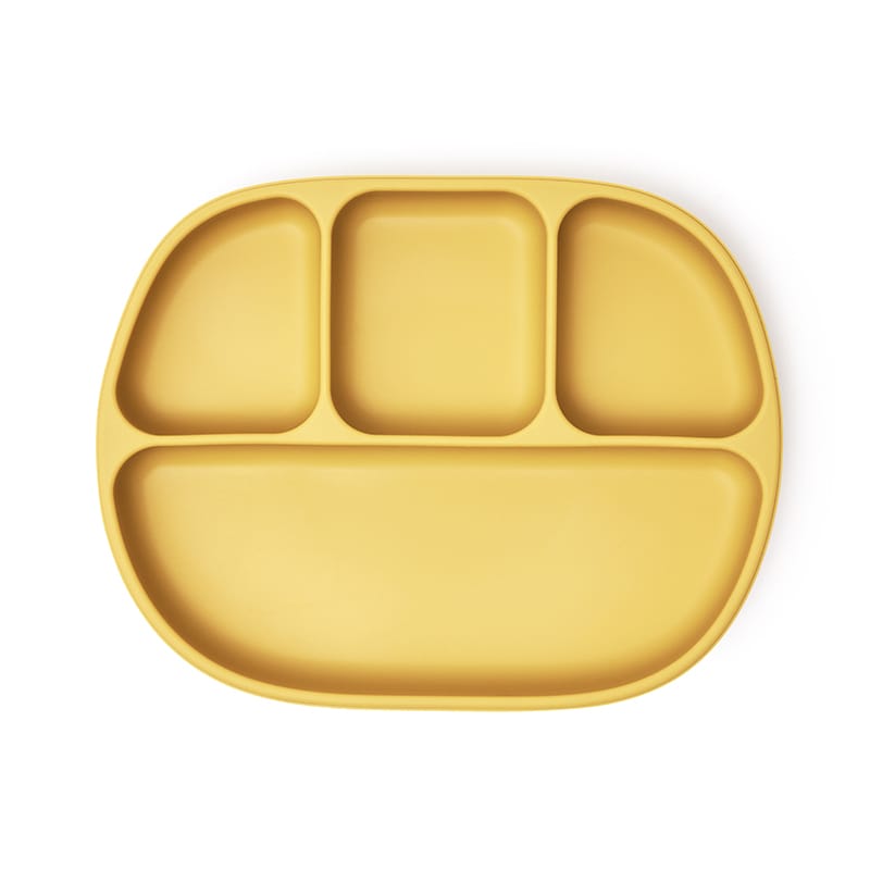 Plato Steve color mango con ventosa y tapa flexible, ideal primeros sólidos. Mimú