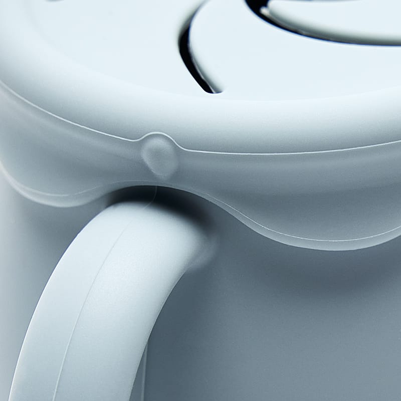 Taza azul molly con doble asa, perfecta para beber solito y merendar. Mimú