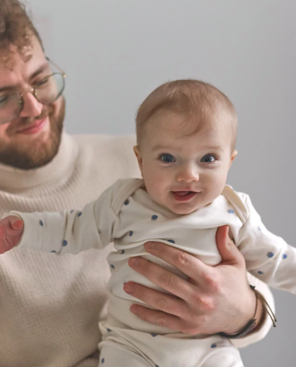 Body arándanos, algodón orgánico, look divertido y suave para bebé, calidad premium. Mimú bebés Jerez