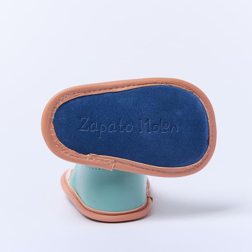 Calzado respetuoso verde agua con cordones modelo Miarma Cangrejos para bebé en piel, primeros pasos. Zapato Molón en Mimú bebés Jerez