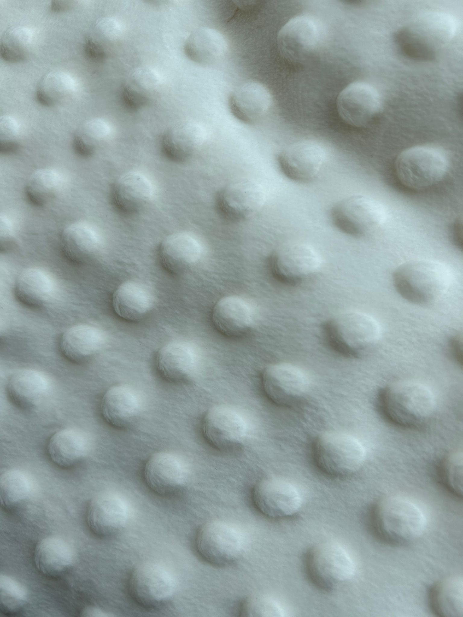 Detalle neceser cremallera color crudo suave Mimú