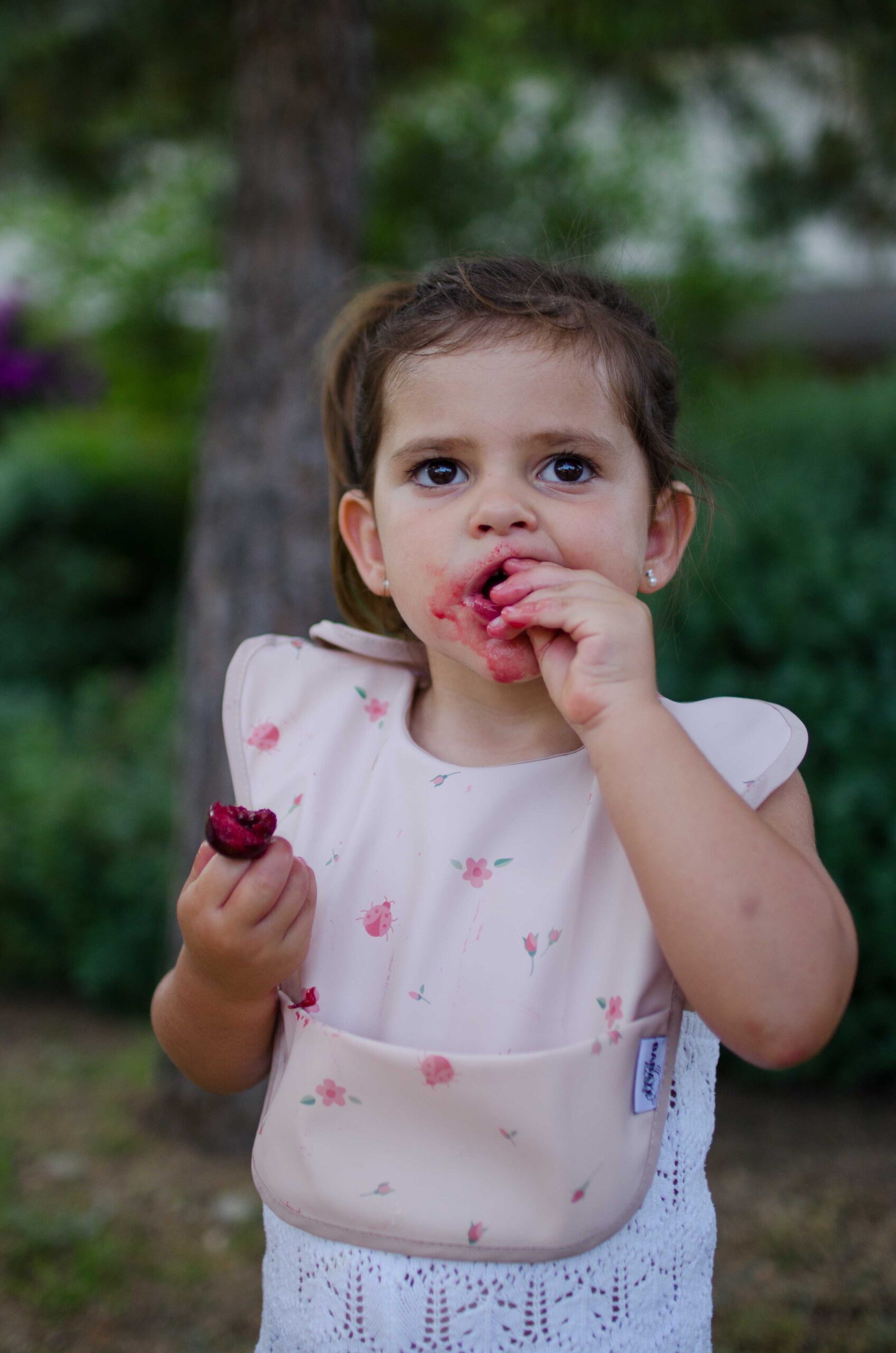 Baberos impermeables, ligeros y lavables disponibles en Mimú